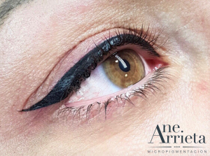 Micropigmentación de ojos eyetribal
