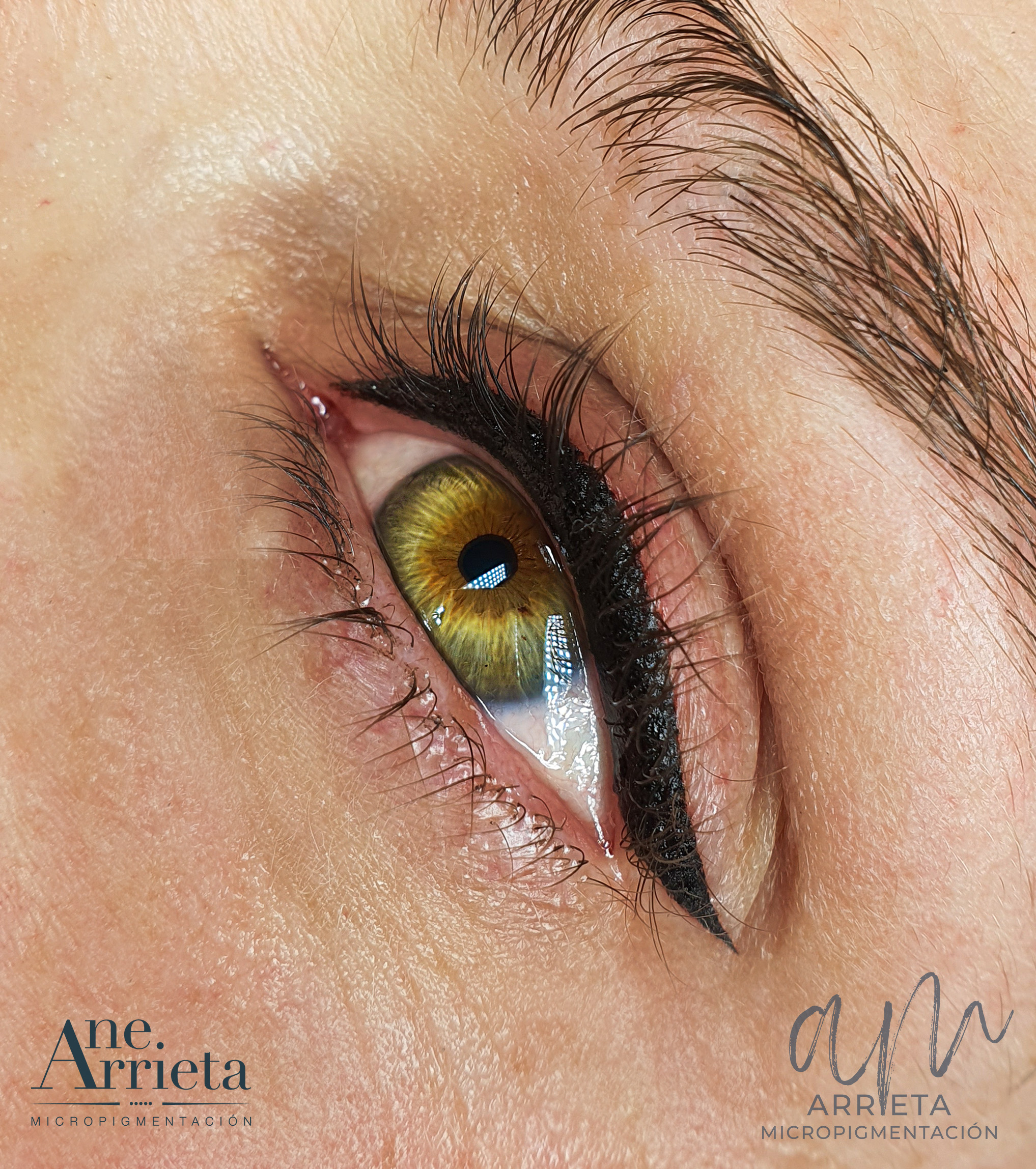Micropigmentación de ojos eyetribal