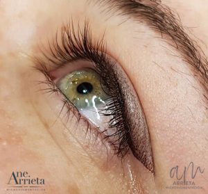 micropigmentaciónde ojos fuzzy Arrieta Micropigmentación